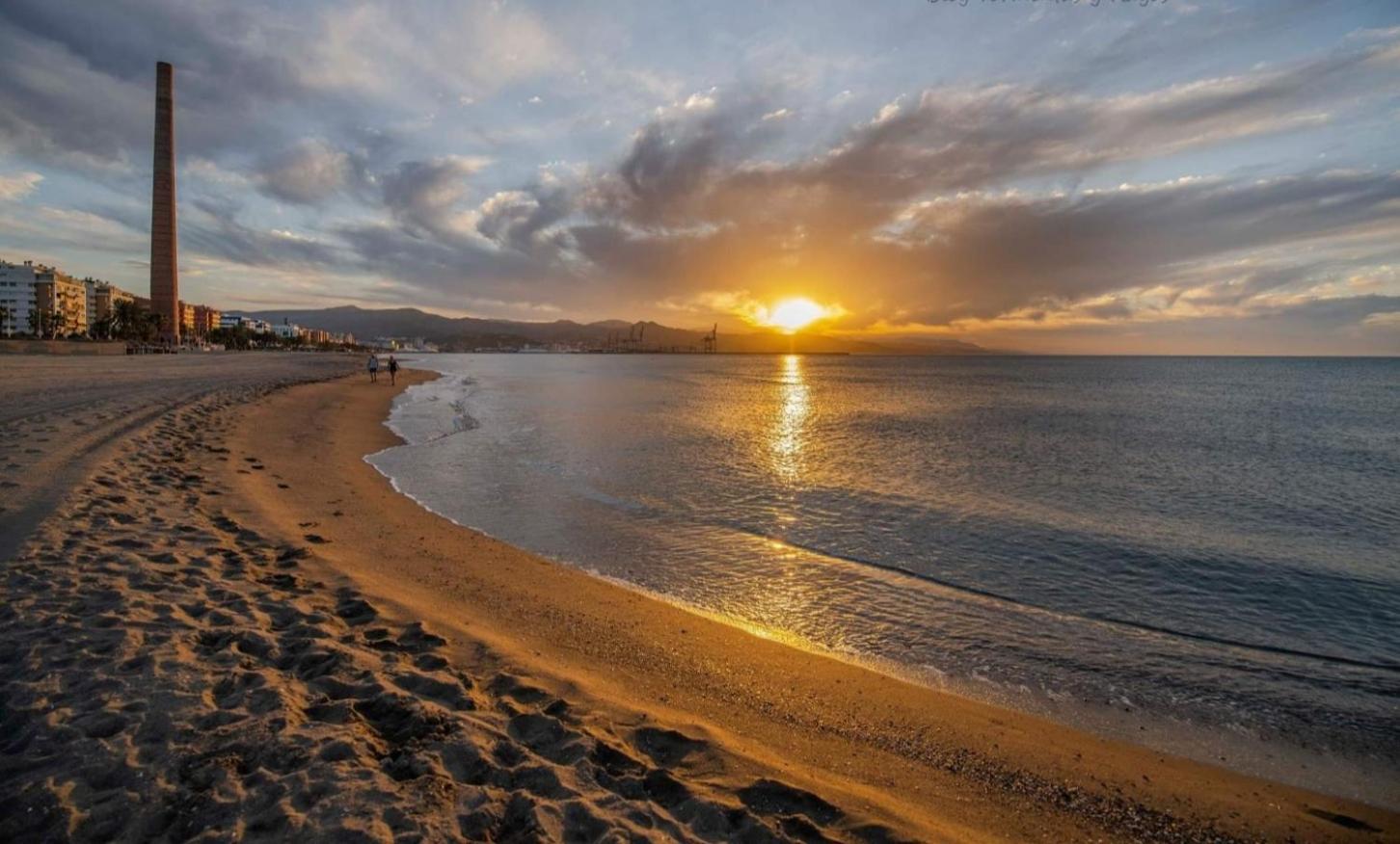 Habitacion Independiente Cerca Del Mar Málaga Esterno foto
