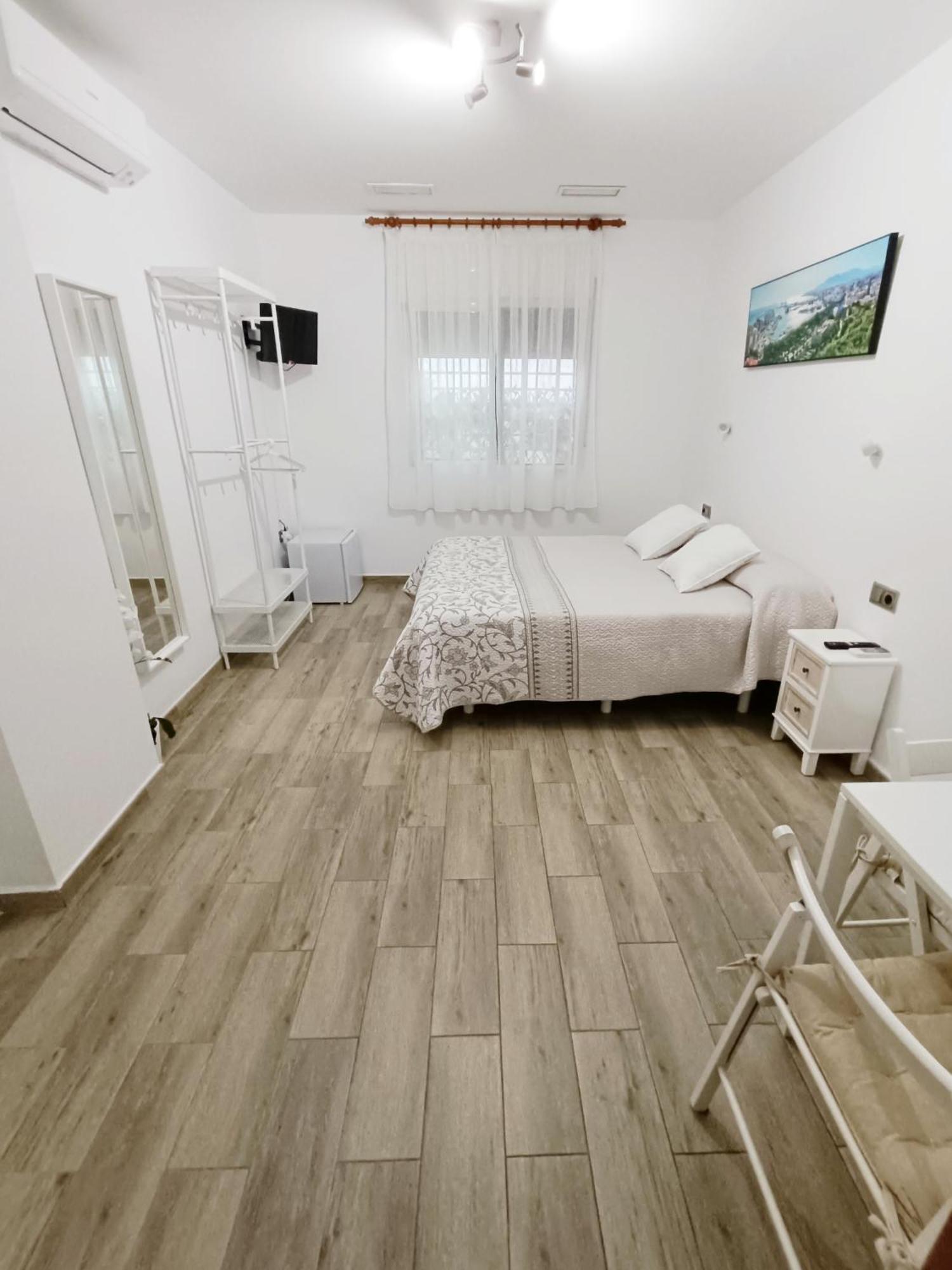 Habitacion Independiente Cerca Del Mar Málaga Esterno foto